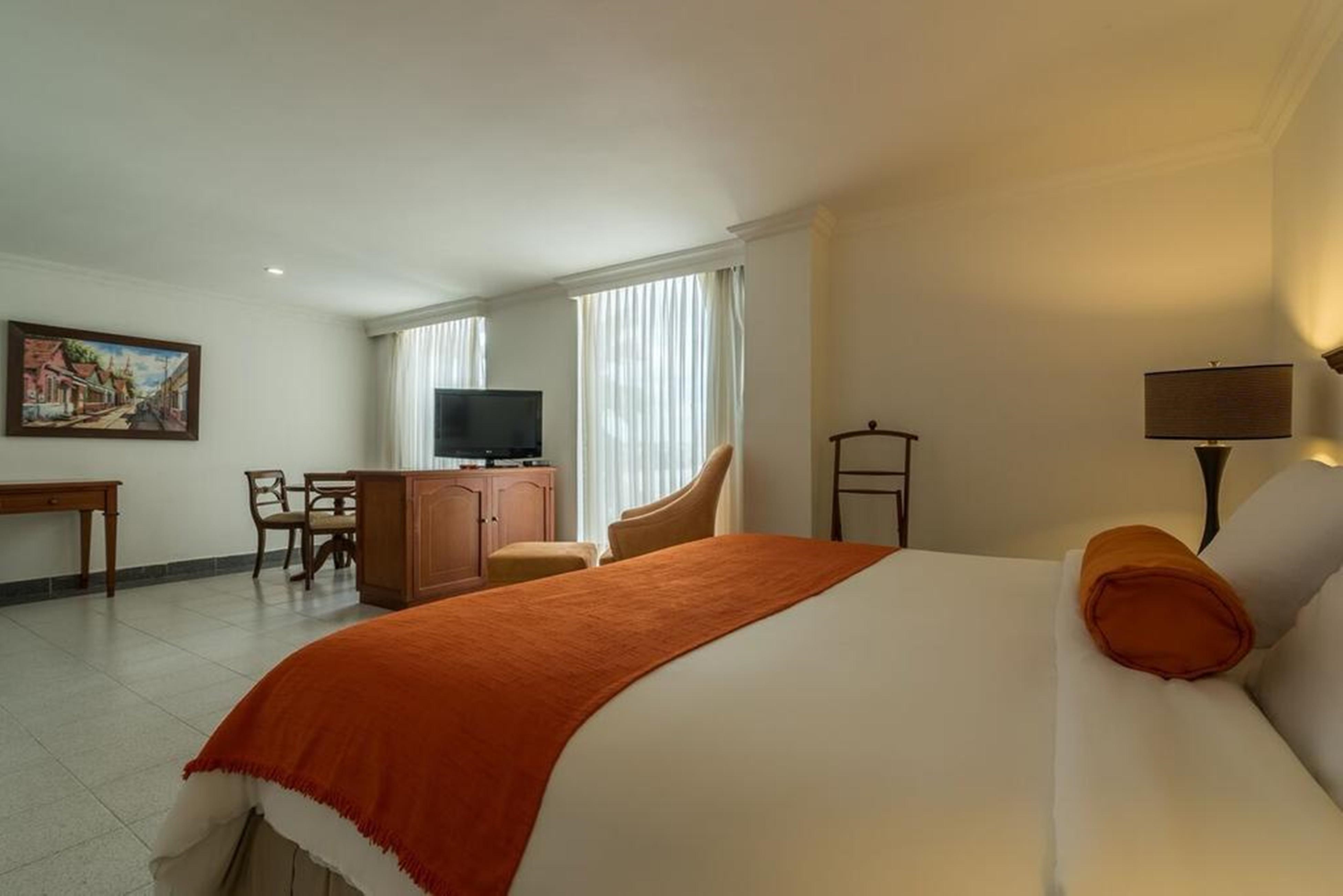 בארנקווילה Hotel Faranda Express Puerta Del Sol Barranquilla, A Member Of Radisson Individuals מראה חיצוני תמונה