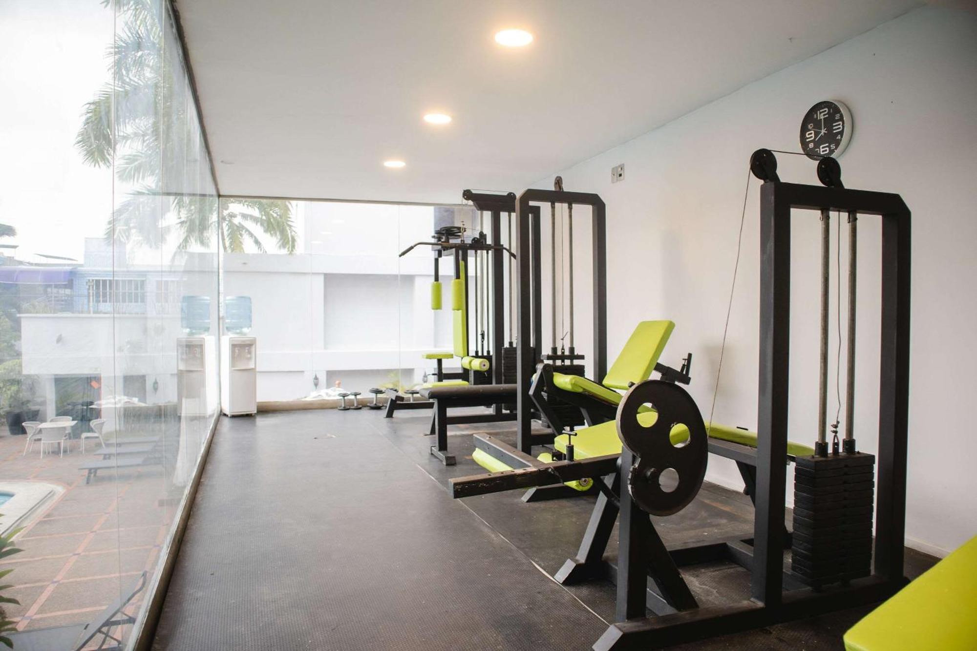 בארנקווילה Hotel Faranda Express Puerta Del Sol Barranquilla, A Member Of Radisson Individuals מראה חיצוני תמונה